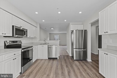 2484 Wentworth Dr, Crofton, MD 21114 - photo 6