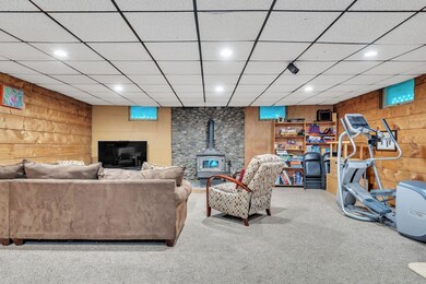 24 Trickle Brook Dr, Barre, VT 05641 - photo 6