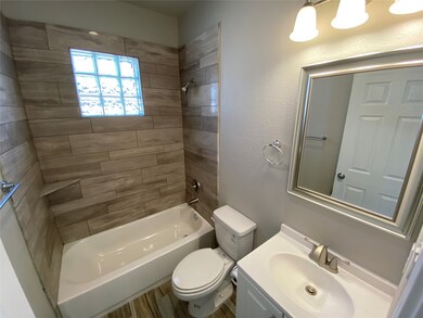 6519 Apollo St, Houston, TX 77091 - photo 5