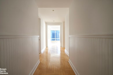 Trump World Tower unit 33D, New York, NY 10017 - photo 4