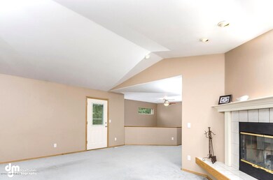 3754 Sycamore Loop Anchorage-large-019-L