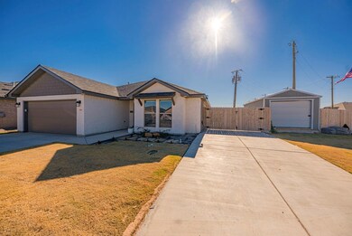 1100 Cajun St, Odessa, TX 79765 - photo 2