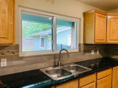 7631 El Rancho St, Houston, TX 77087 - photo 5