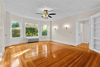 11 Dresser St unit 1, Newport, RI 02840 - photo 6