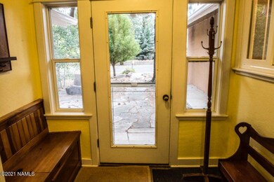 entry mudroom resize FOP_2799