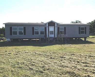 33702 Betka Rd unit D, Waller, TX 77484 - photo 2