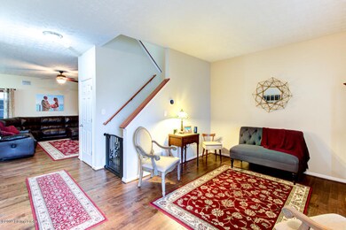 8809 Teak Dr-4