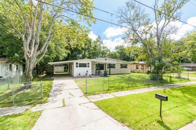 2125 Burpee Dr, Jacksonville, FL 32210 - photo 2