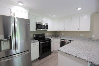 50 Derry St unit 50, Merrimack, NH 03054 - photo 6