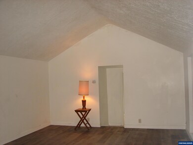 2233 Maple Ave SE, Salem, OR 97303 - photo 2