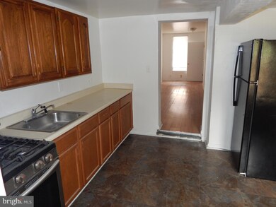 935 W Lombard St, Baltimore, MD 21223 - photo 6