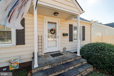 410 E East Rockingham St, Elkton, VA 22827 - photo 3