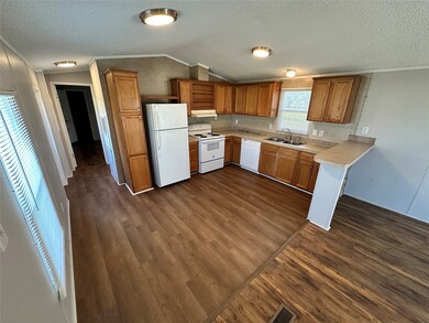 30841 Clyde Ln, Hockley, TX 77447 - photo 6