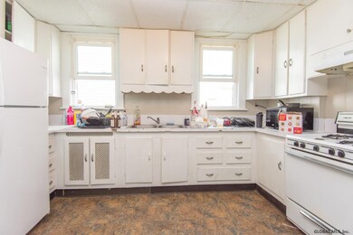 544 Hudson Ave, Albany, NY 12203 - photo 6