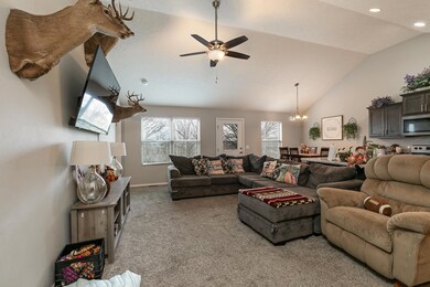 442 W Picardy St, Republic, MO 65738 - photo 5