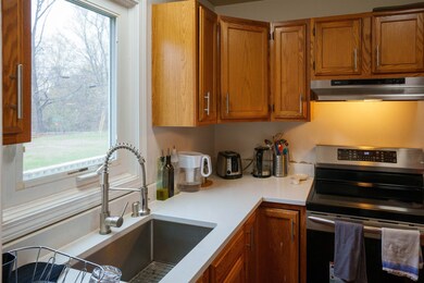 76 Colonial Dr unit 21, White River Junction, VT 05001 - photo 7