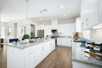 13-web-or-mls-JT48912McConnell-15