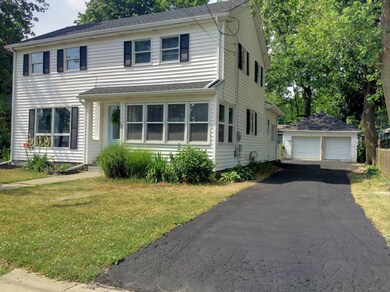 112 W Spruce St, Marshall, MI 49068 - photo 2