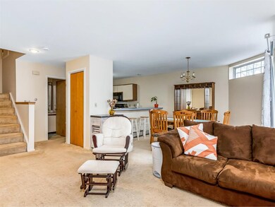 56 Winding Brook Dr, South Burlington, VT 05403 - photo 3