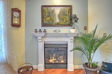 441 E Ridges-7