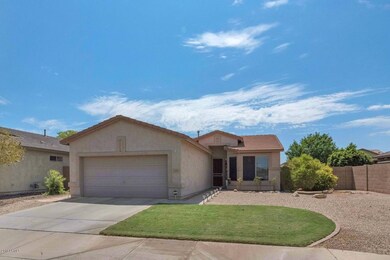 2801 E Tyson St Chandler AZ-large-002-19