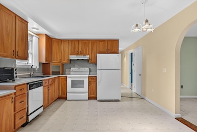 11 Brentwood Cir, Saco, ME 04072 - photo 5