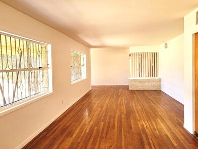 251 Riverside Dr, El Paso, TX 79915 - photo 4