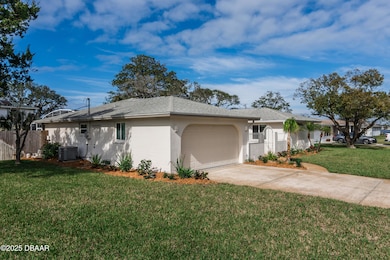 1 Cameo Cir, Ormond Beach, FL 32174 - photo 3