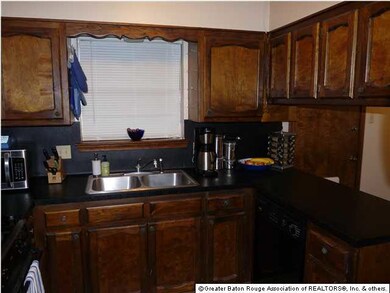 Cozy Kitchen