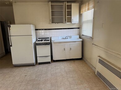 2718 Collier Ave, Far Rockaway, NY 11691 - photo 7