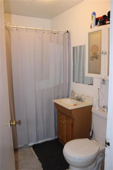 90 Ledge St, Nashua, NH 03060 - photo 2