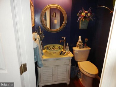 2847 Quarry Heights Way, Baltimore, MD 21209 - photo 3