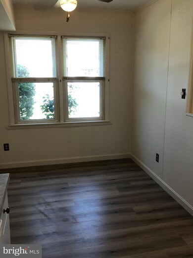 922 E Oak St, Palmyra, PA 17078 - photo 6