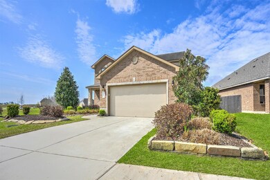 297 Kendall Crest Dr, Alvin, TX 77511 - photo 3