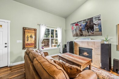 63753 Hunters Cir, Bend, OR 97701 - photo 3