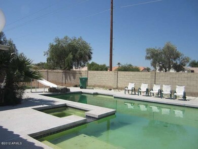 ROBIN POOL