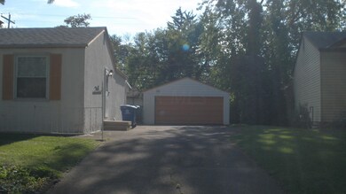 Archmere Sq