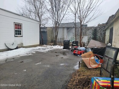 2221 Broadway, Schenectady, NY 12306 - photo 7