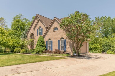 MLS2_Home_and_Driveway