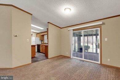 16875 Overview Ln, Stewartstown, PA 17363 - photo 4