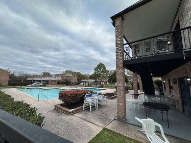 communit pool