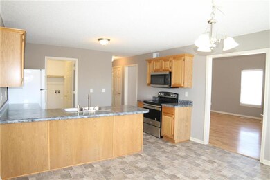 21580 S Main St, Spring Hill, KS 66083 - photo 5