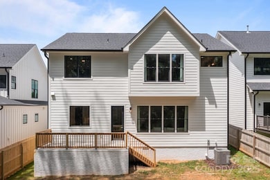 3937 Plainview Rd, Charlotte, NC 28208 - photo 7