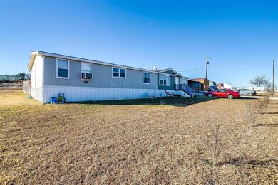 3321 Eagle Nest Dr, Azle, TX 76020 - photo 2
