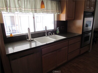 27701 Murrieta Rd unit 6, Menifee, CA 92586 - photo 2