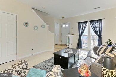 12487 Selkirk Cir, Bristow, VA 20136 - photo 7