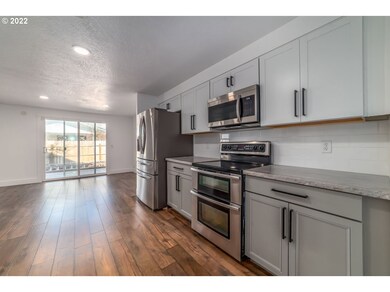 4034 Josh St, Eugene, OR 97402 - photo 6