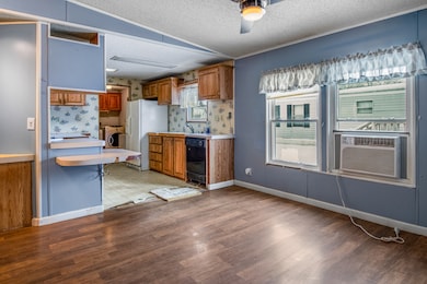 103 Apple Ln, Bourbonnais, IL 60914 - photo 5