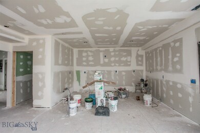 607 W Chinook St, Livingston, MT 59047 - photo 6