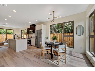 7556 N Berkeley Ave unit 3, Portland, OR 97203 - photo 4